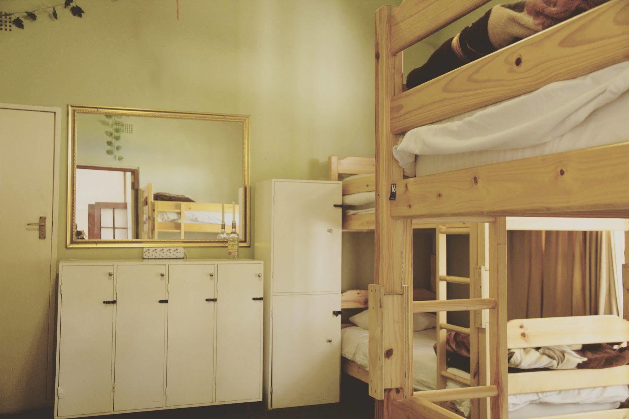 Homebase Melville Backpackers Johannesburg Buitenkant foto