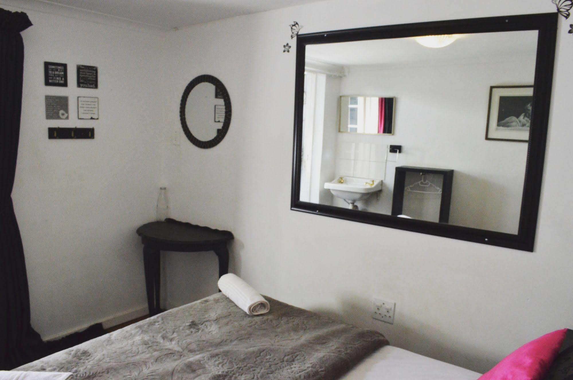 Homebase Melville Backpackers Johannesburg Buitenkant foto