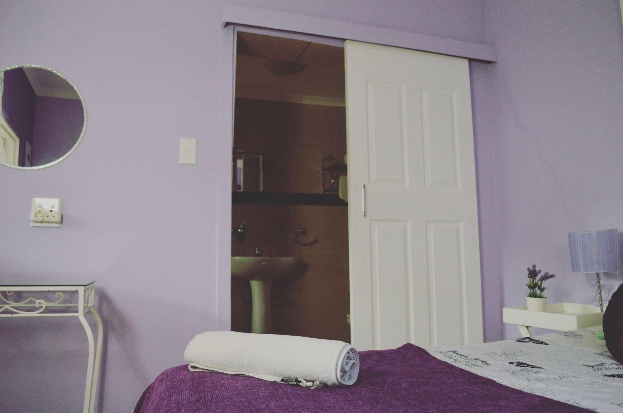 Homebase Melville Backpackers Johannesburg Buitenkant foto